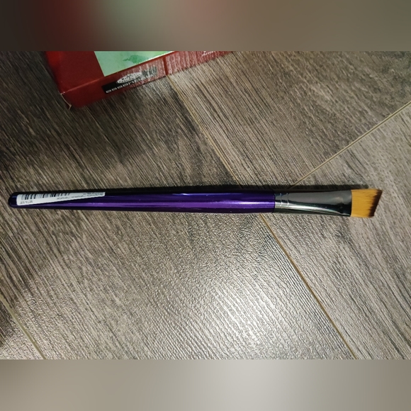 New Watercolour Paint Set and Brush - Picture 4 of 5